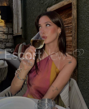 Photo escort girl Dilara: the best escort service