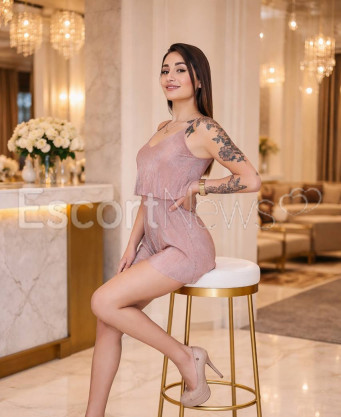 Photo escort girl Cipriana: the best escort service