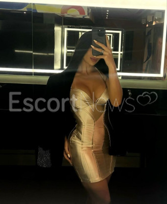Photo escort girl Ella: the best escort service