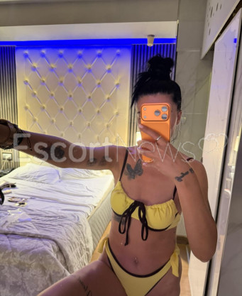 Photo escort girl laura: the best escort service