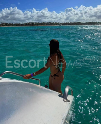 Photo escort girl Eloise: the best escort service