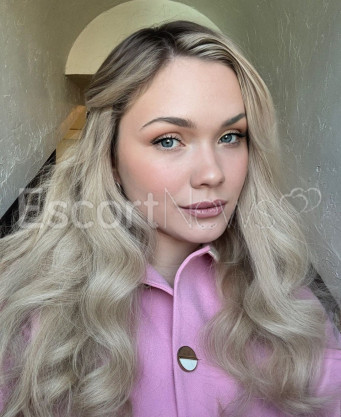 Photo escort girl Latisa: the best escort service