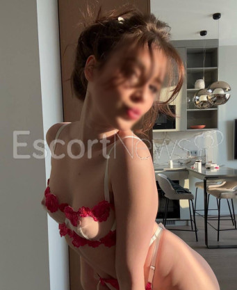 Photo escort girl Naomi: the best escort service