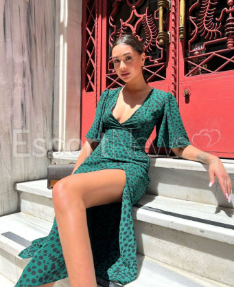 Photo escort girl Molly: the best escort service