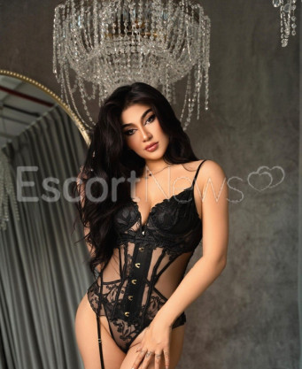 Photo escort girl Monica: the best escort service