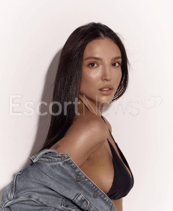 Photo escort girl Primetta: the best escort service