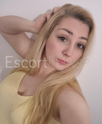 Photo escort girl POPESCU: the best escort service